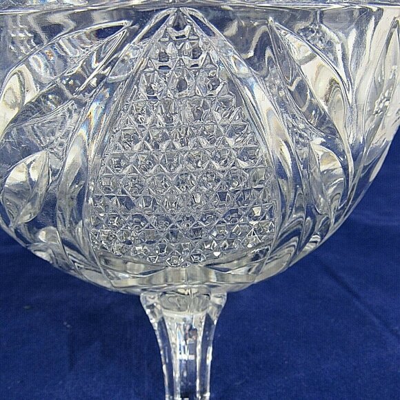 Vintage US Glass EAPG Footed Bowl Floral Etched Innovation Antique 7.5" x 6.5" - Picture 4 of 8